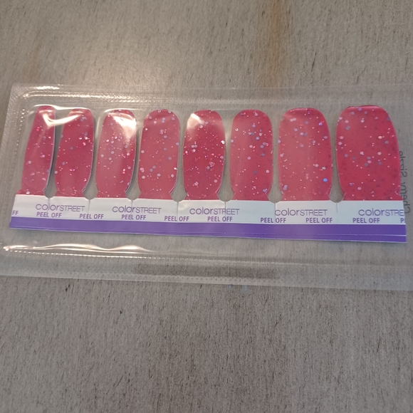 Color Street Nail Polish Strips - Cherry Sizzle - Picture 3 of 4